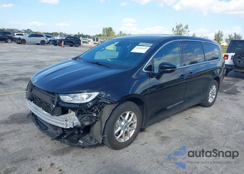 2025 Chrysler Pacifica Select из США, поврежденный, VIN 2C4RC1BG4SR530348